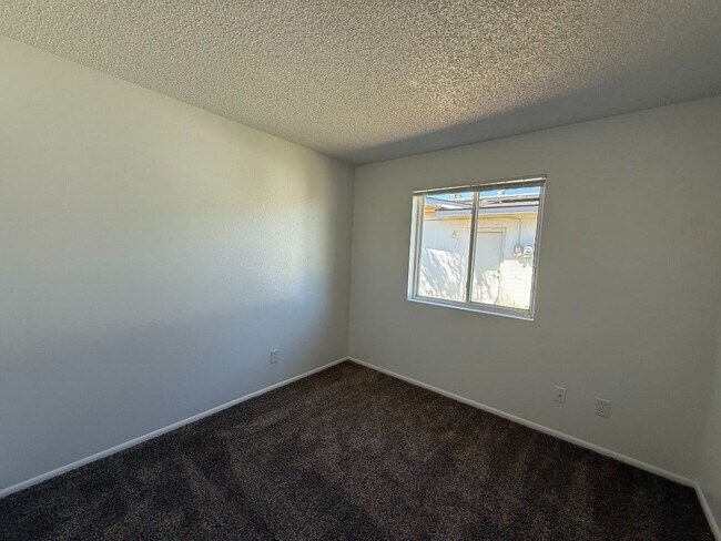 Building Photo - North 46th Avenue