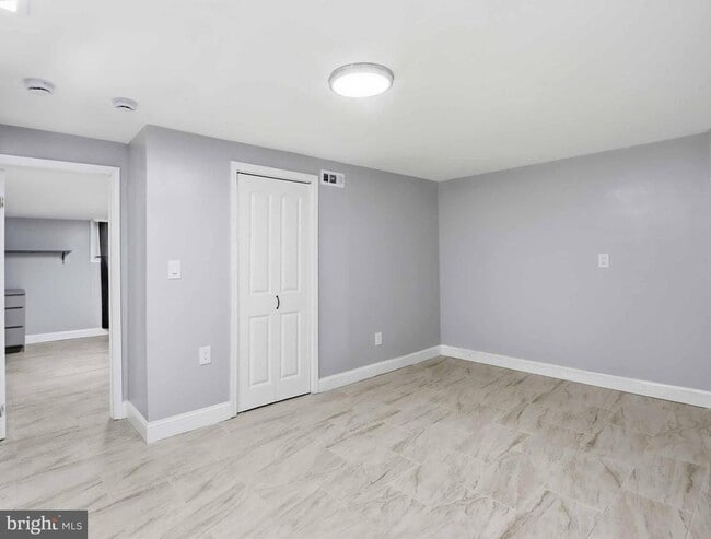 Building Photo - 3603 Ravenwood Ave