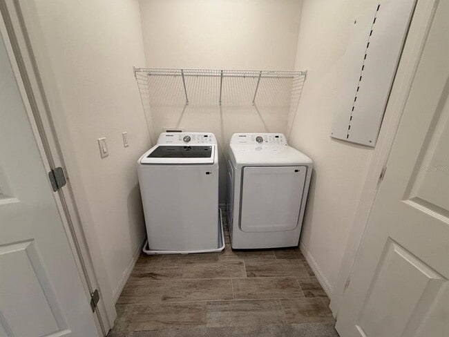 Building Photo - 7000 Twilight Bay Dr