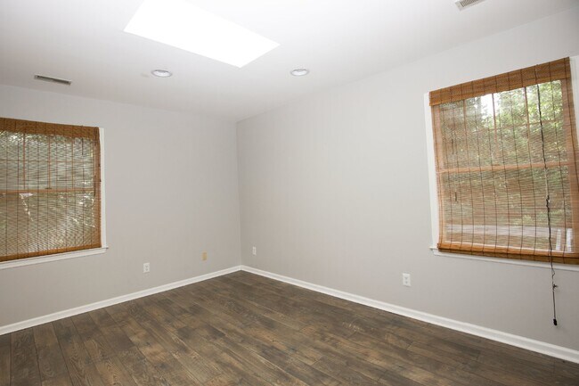 Building Photo - "3-Bedroom Home on Fox Hunt Lane in Southern Pines – Cozy Living Awaits!"