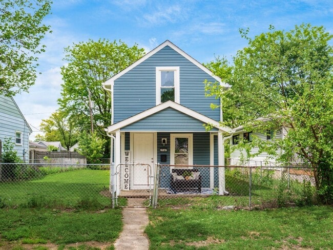 Primary Photo - 2767 Hiawatha St