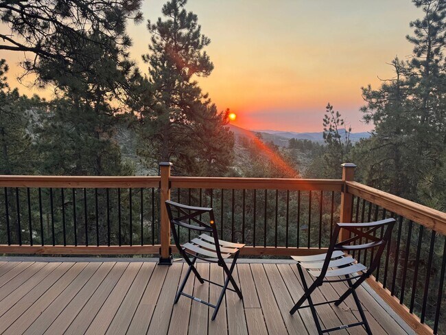 Building Photo - Charming 1BR House in Bailey