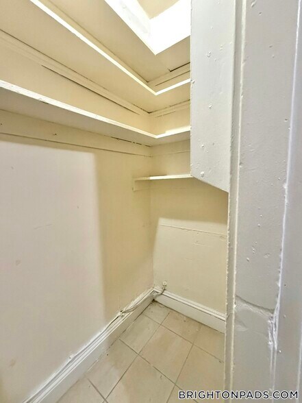 Building Photo - 127 Washington St