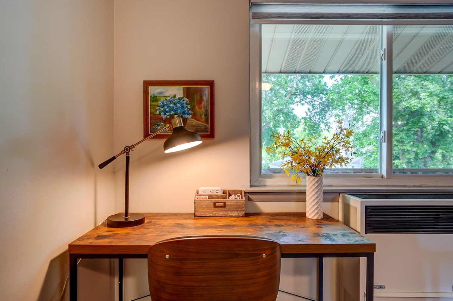 Building Photo - 407 S 94th Pl