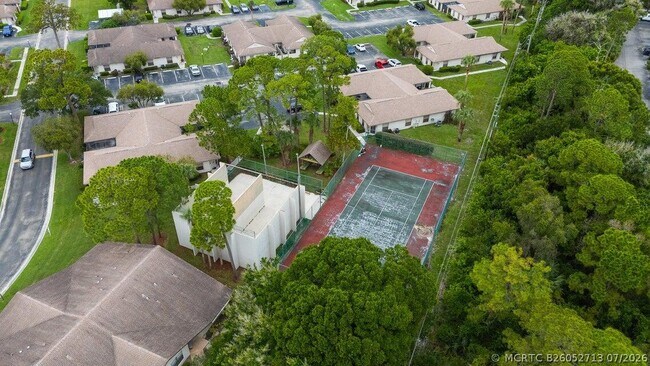 Building Photo - 2826 Stoneway Ln