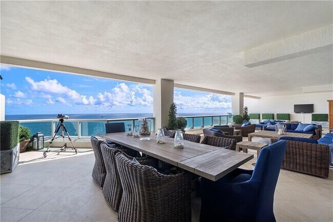 Building Photo - 101 S Fort Lauderdale Beach Blvd