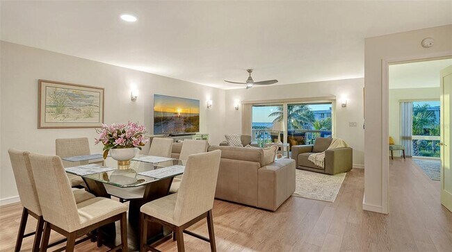 Building Photo - 5757 Gulf of Mexico Dr