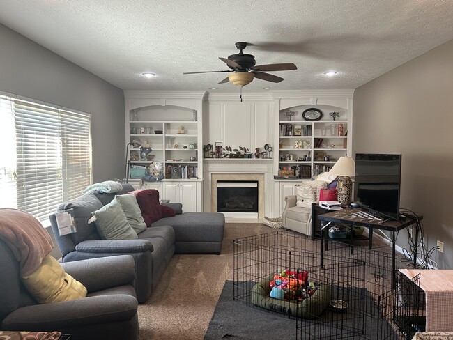 Building Photo - 3283 Ultra Ct