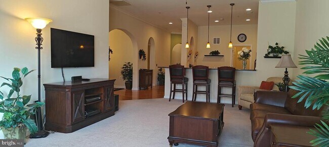 Building Photo - 10425 Starlight Pl