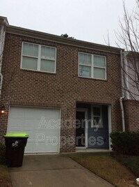 Building Photo - 2013 Millstream Hollow