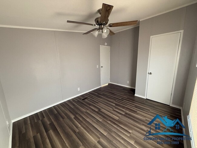 Building Photo - For Sale or Rent-to-own - 3 Bed/ 2 Bath on One Acre in Grape Creek