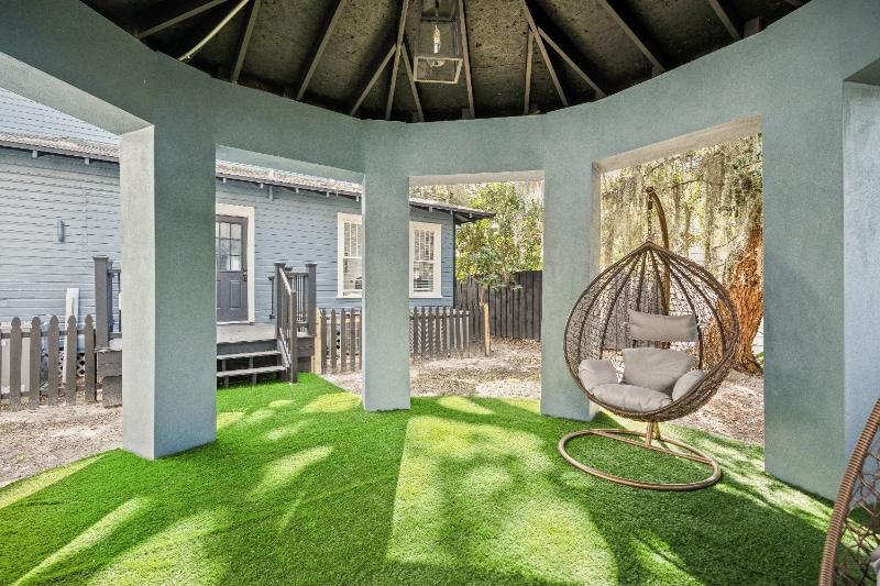 Building Photo - 2009 W Dekle Ave