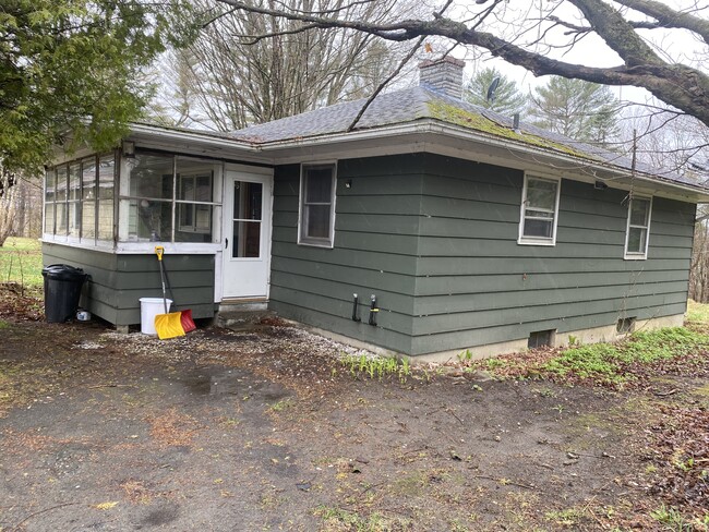 Building Photo - 36 Gratton Hill Rd