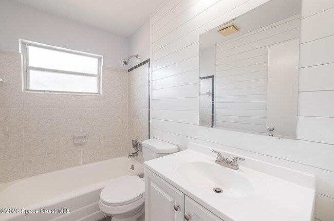 Building Photo - 3332 Elder St