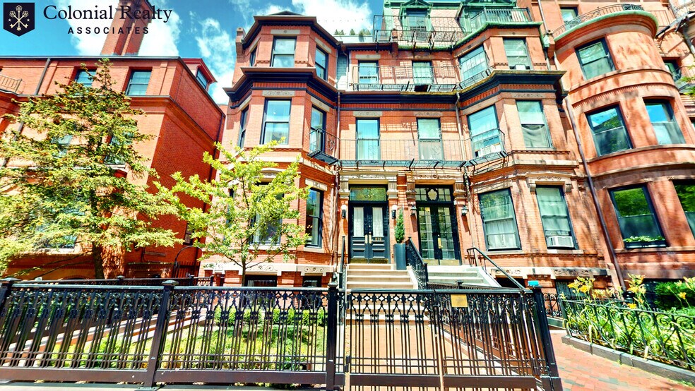 Building Photo - 277 Marlborough St