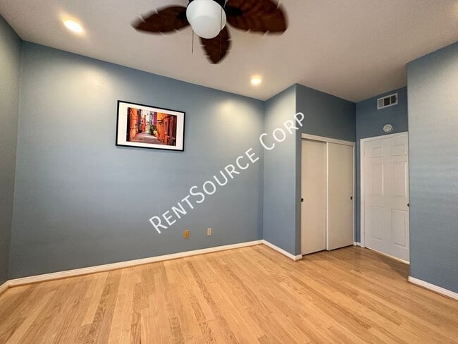 Building Photo - 25506 Paine Cir