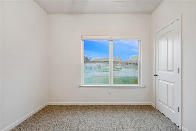 Building Photo - 4786 Barrett Oaks Dr