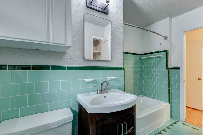 Building Photo - 4026 Omeara Dr