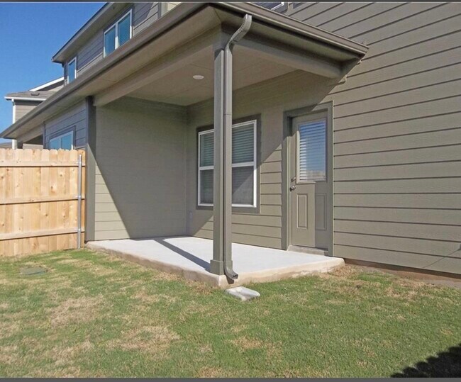Building Photo - 15209 Spruce Frost Cv