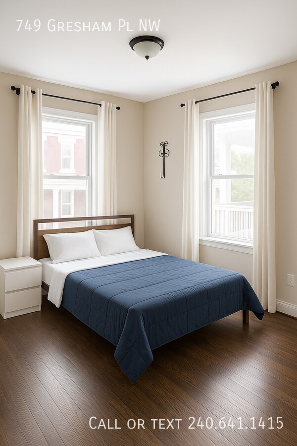 Building Photo - 749 Gresham Pl NW