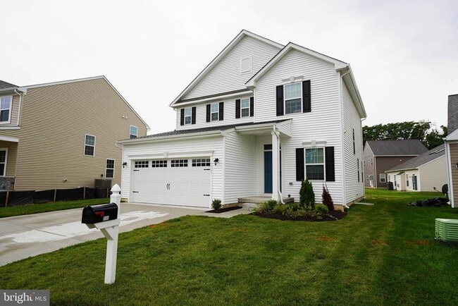 Building Photo - 9305 Mulligan Way
