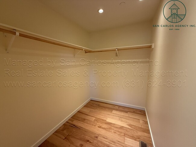 Building Photo - Charming and Refreshed Three Bed Carmel Wo...