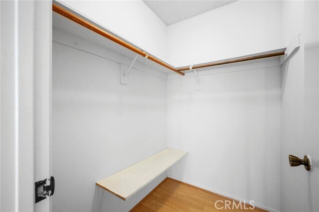 Building Photo - 1004 E Garfield Ave