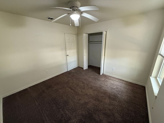 Building Photo - 3417 Timberlane Dr