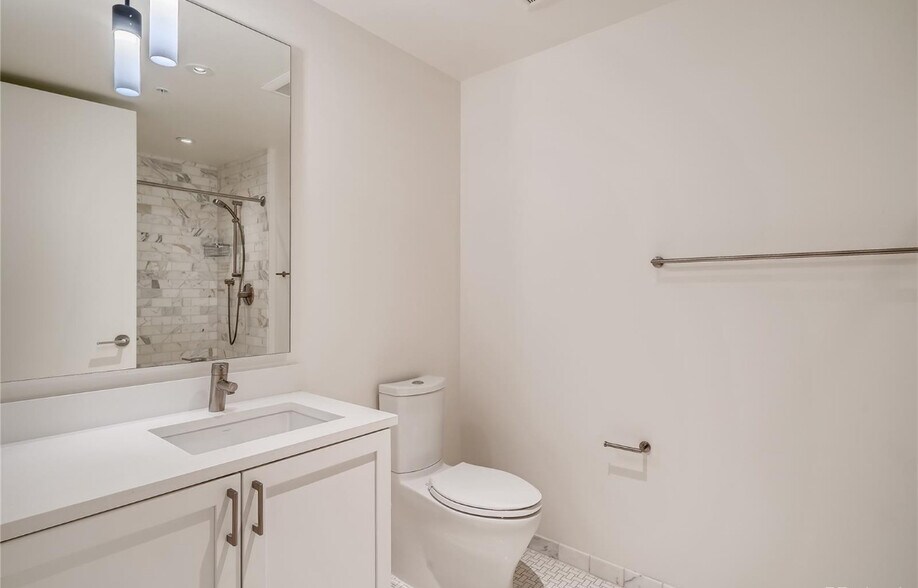 Building Photo - 1750 Wewatta St