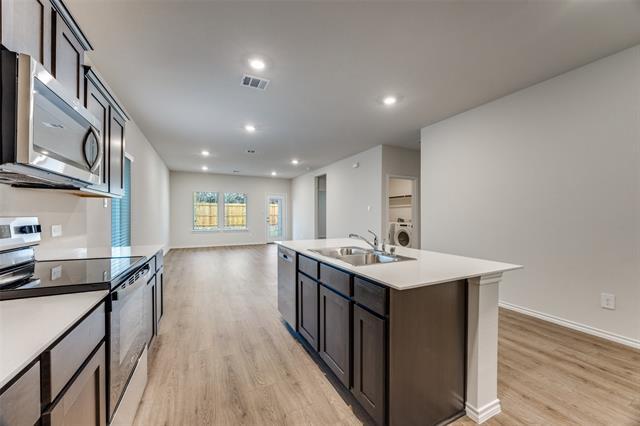 Building Photo - 4314 Carnation Dr