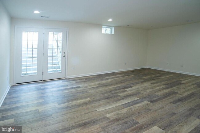 Building Photo - 1600 Hudgins Farm Cir