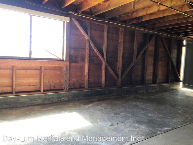 Building Photo - 2 br, 2 bath House - 71 Awapuhi Street