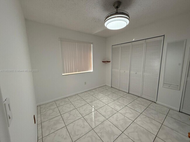 Building Photo - 6540 W 26th Dr