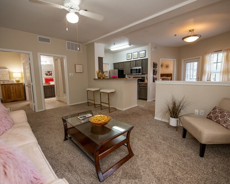 Arbors of Pleasant Valley 2020 Hinson Loop Rd Little Rock AR 72212