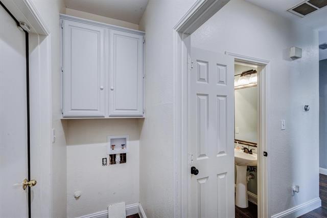 Building Photo - 6902 Wilhelmina Dr