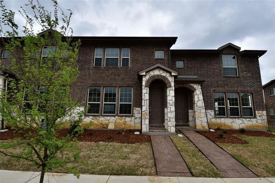 Building Photo - 3405 Solana Cir