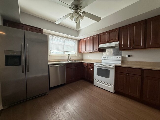 Building Photo - 2665 Sumac St
