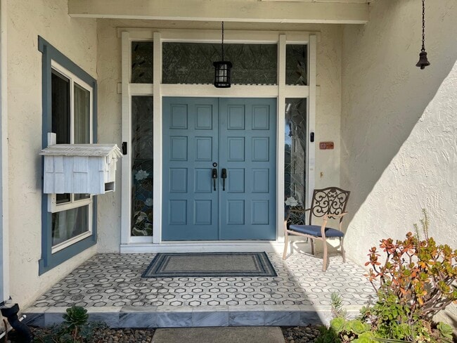 Building Photo - 6083 Crimson Dr