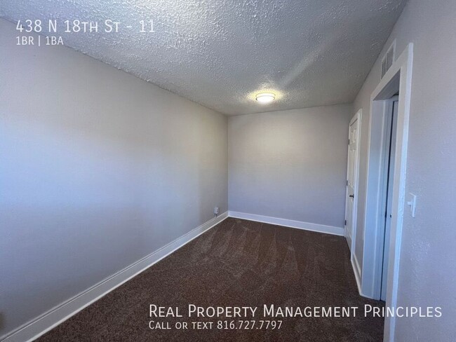 Building Photo - 438 N 18th St