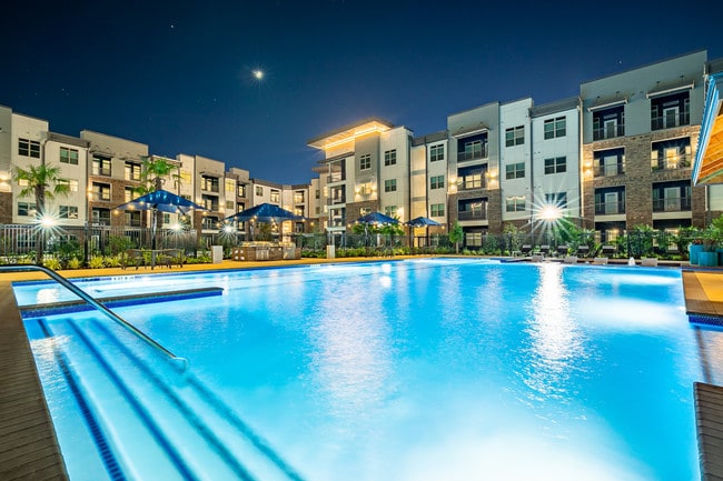 Building Photo - Inkwell Greenhouse