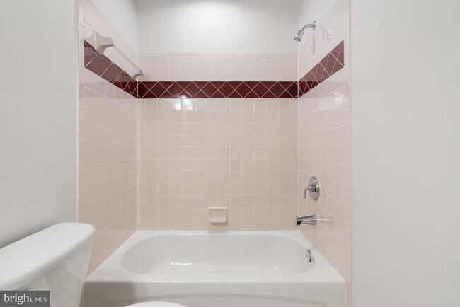 Building Photo - 9185 Topaz St