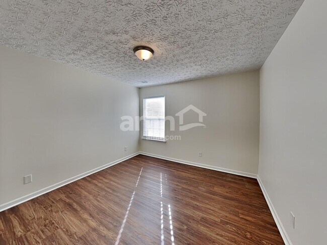 Building Photo - 114 Nacoochee Way