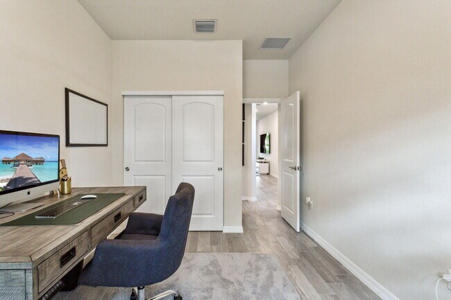 Building Photo - 8181 Tailshot Ct