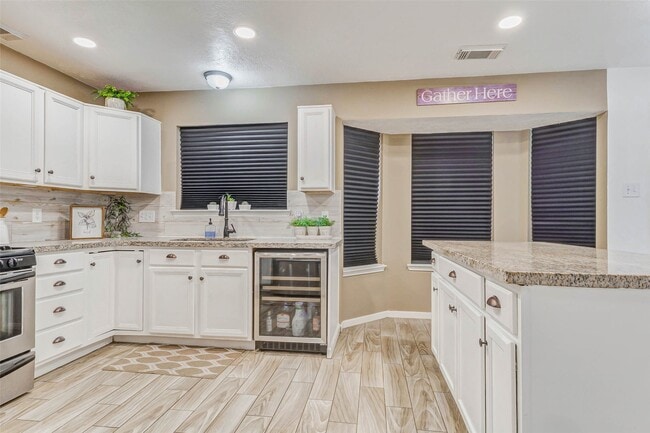 Building Photo - 18711 Appletree Hill Ln