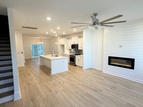 Building Photo - 804 Anchors Bend Way