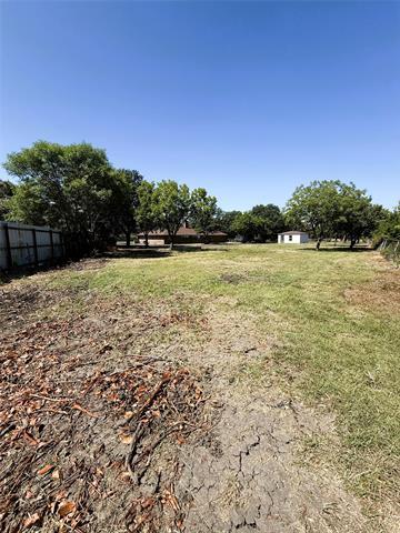 Building Photo - 11 Maree Ct