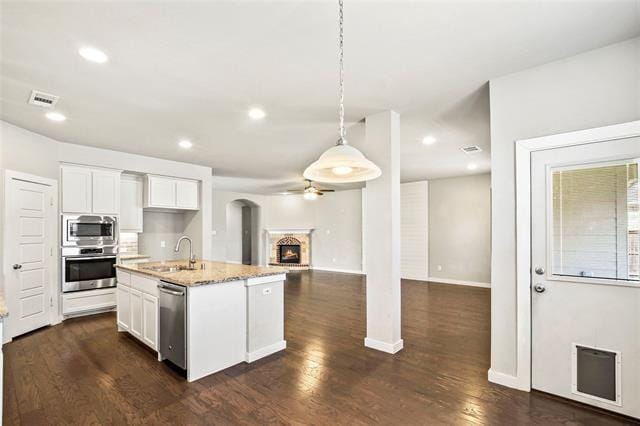 Building Photo - 4132 Lightstone Ln