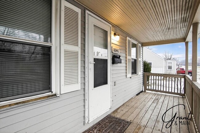 Building Photo - 3 bedroom ranch $1250