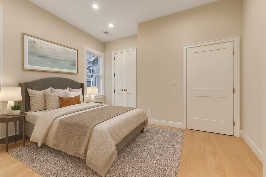 Building Photo - 14 Newell Rd