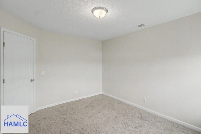 Building Photo - 188 Sunflower Cir NE